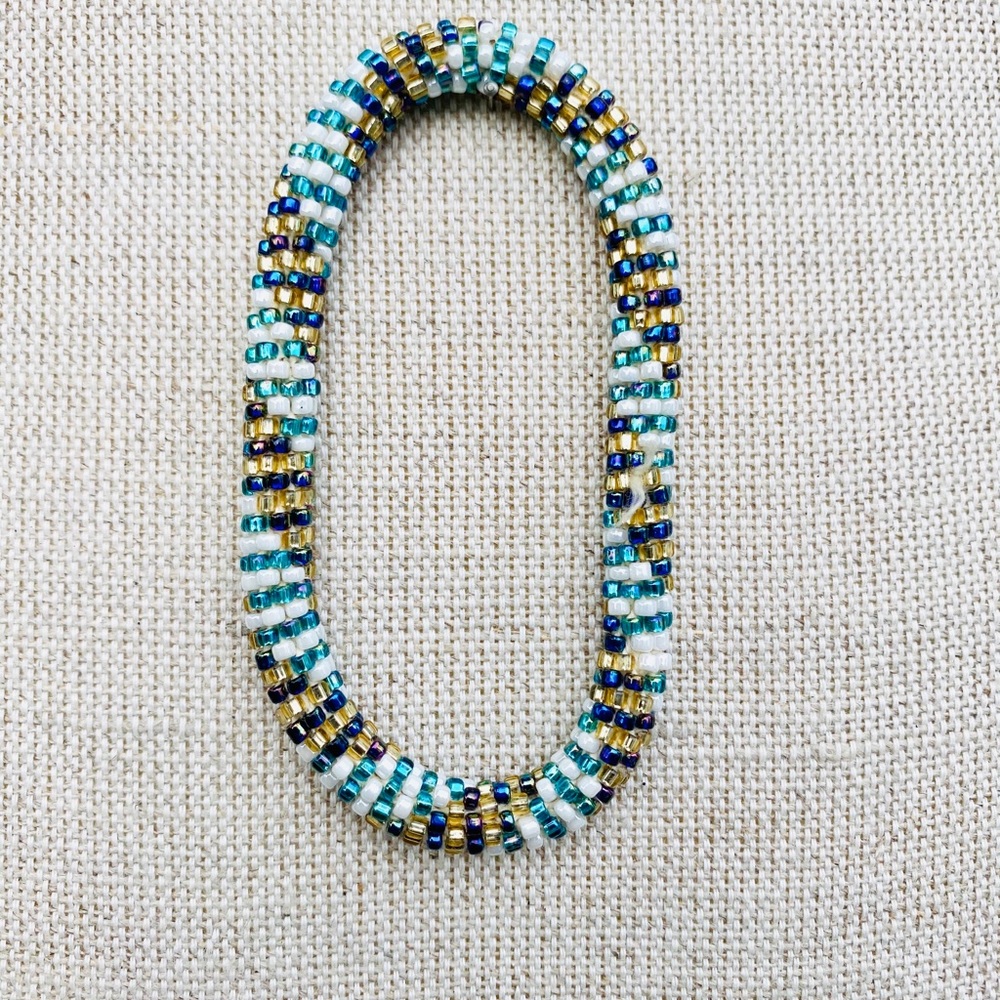 6 Bracelets - image 2